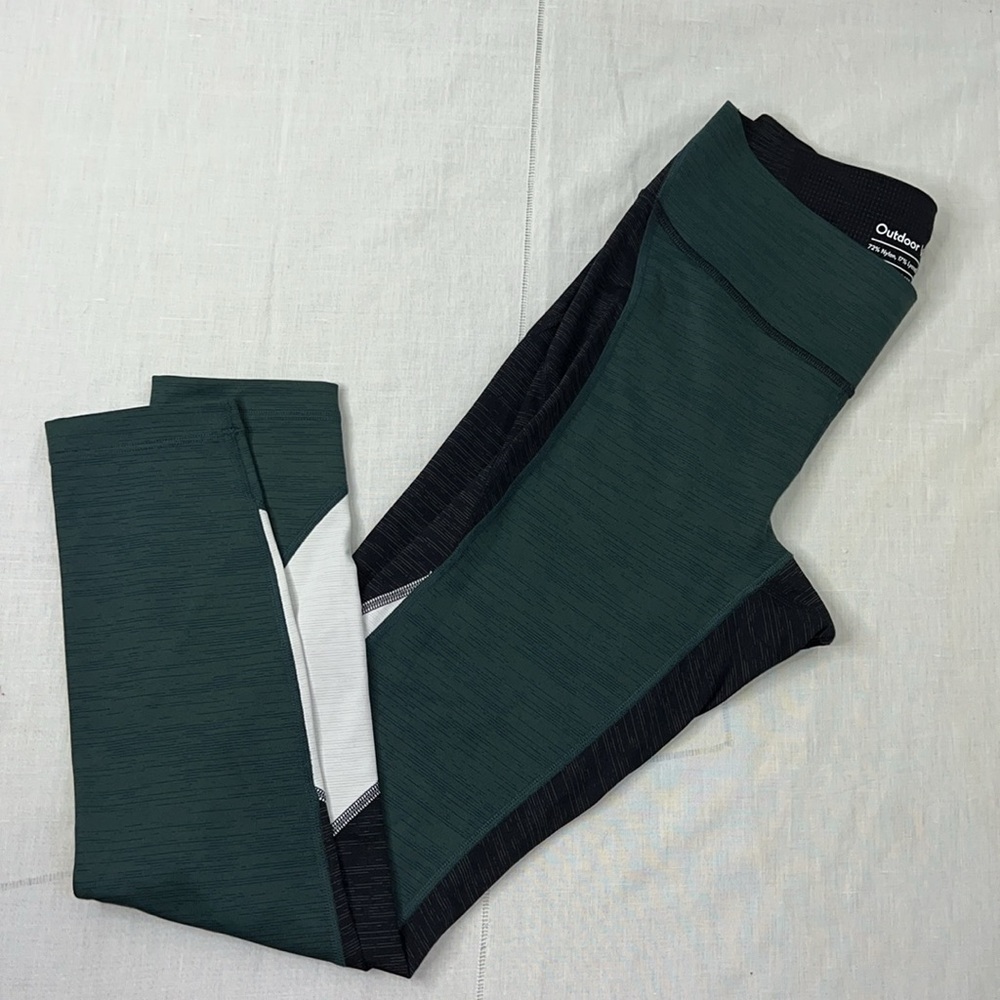EUC Outdoor Voices Size Small TechSweat 7/8 Zoom Leggings Evergreen/Night/Cloud